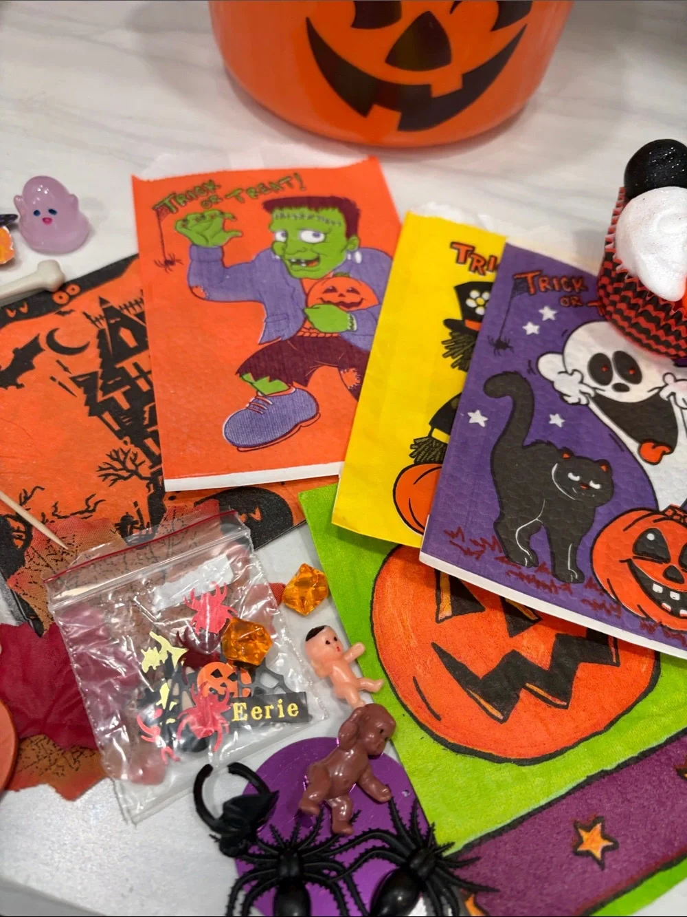McDonald’s Vintage Halloween Pumpkin Bucket Craft Kit